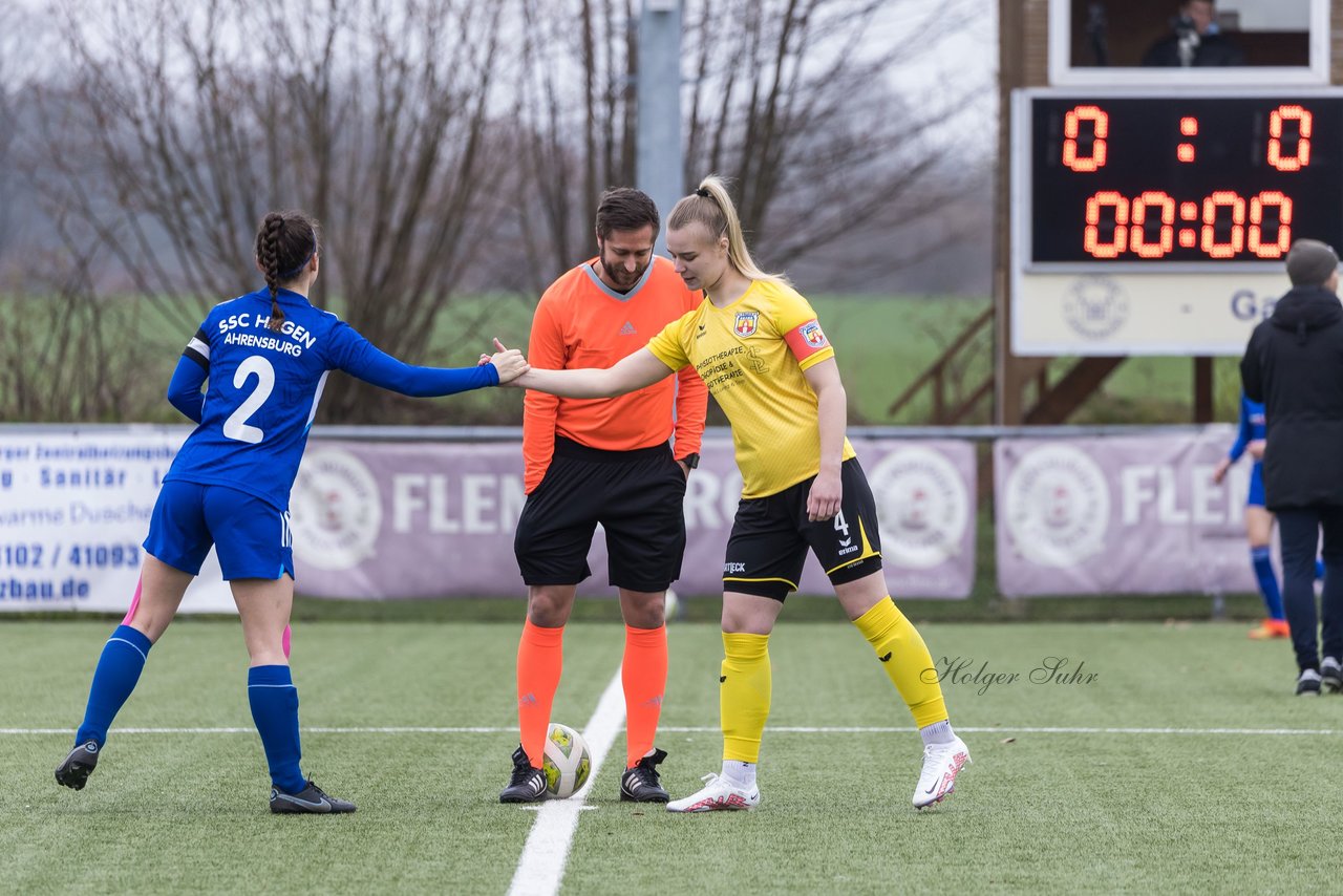 Bild 64 - F SSC Hagen Ahrensburg - SV Frisia Risum-Lindholm : Ergebnis: 1:2